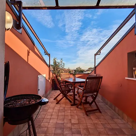 Cozy Family Retreat/ 5 Pl/ 1h Drive From Venice Apartment *