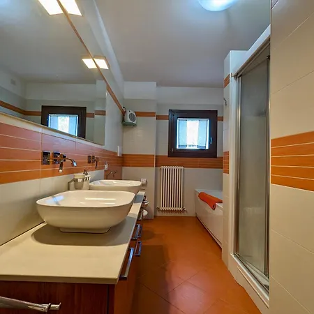 Cozy Family Retreat/ 5 Pl/ 1h Drive From Venice Apartment